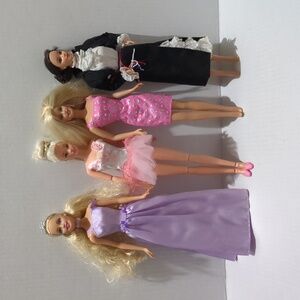 Vintage Barbie Dolls Lot Of 4 Barbie Dolls